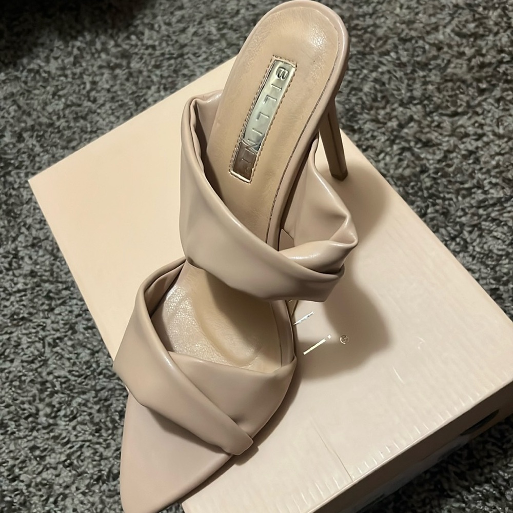 NEW BILLINI billini palmina heels - Honey
Heel height 10.5cm. - Picture 4 of 4